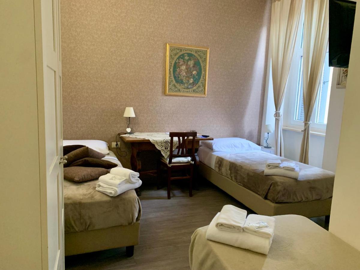 Guest House Casa Vicenza Rome Chambre photo